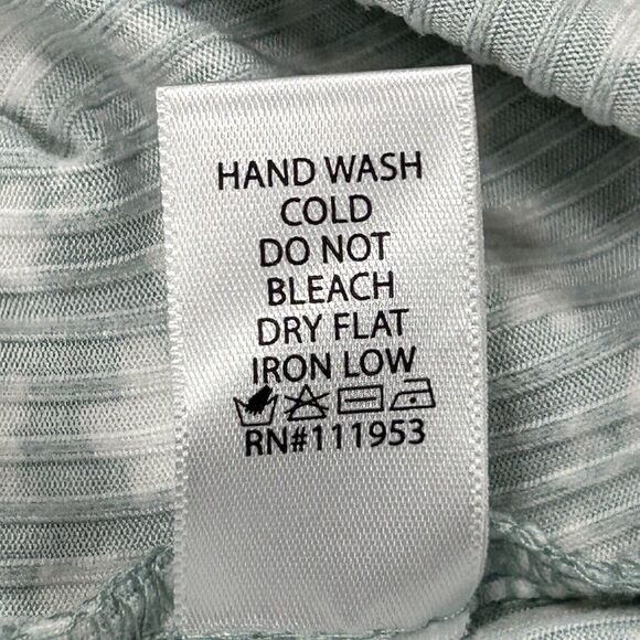 Active USA Dress Women's 2XL XXL Green Floral Knee Length Straps V-Neck Pullover - Picture 14 of 15